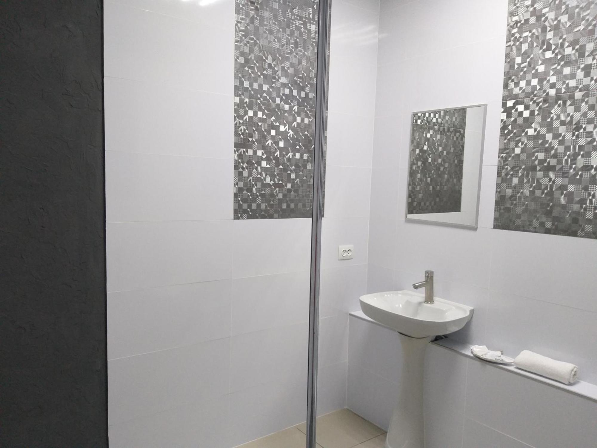 Sherlock Hotel Kharkiv Eksteriør bilde